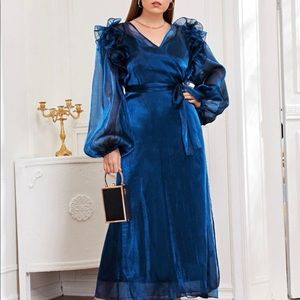 MAXI DRESS 👗 NWOT